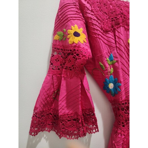 Stunning VTG MEXICAN OAXACA WEDDING PENTUCK Pink Lace FLORAL EMBROIDERY Dress XS - Picture 4 of 8